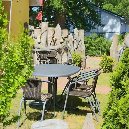 Ferienwohnungen Fruendt Prerow Exterior photo
